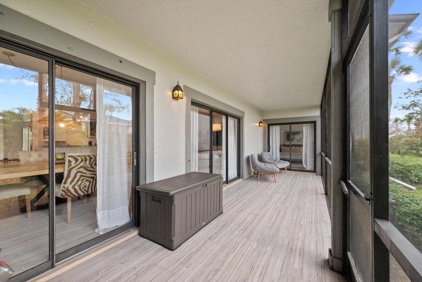 This stunning 3-bedroom, 3.1-bath Golf Cottage has been - photo 22