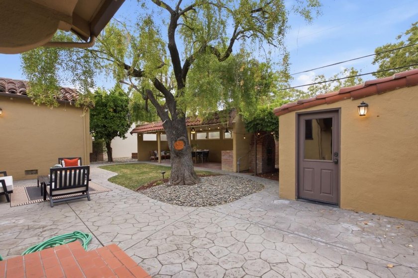 Fall in love w/timeless Spanish-style charm in desirable - photo 31