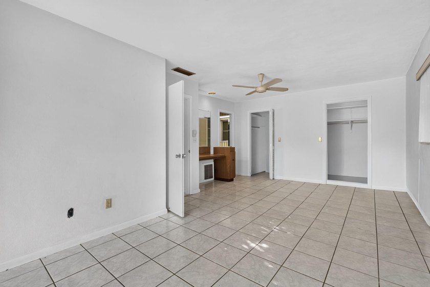 Rare opportunity in the highly sought-after Yacht Club Addition - photo 39
