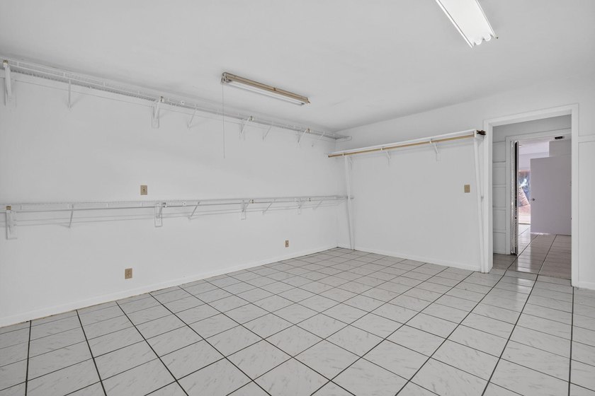 Rare opportunity in the highly sought-after Yacht Club Addition - photo 46