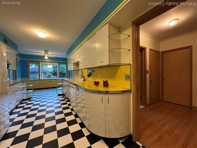Be the next to own this beautifully preserved Frank H. Wright - photo 8