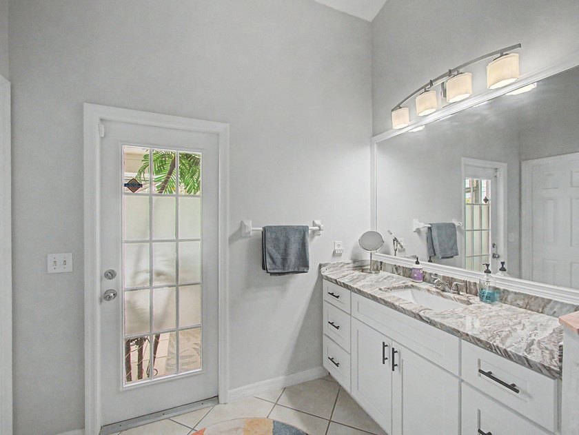 Your Florida Home is Move-In Ready and Loaded with Upgrades! - photo 4