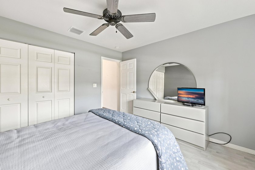 Beautifully maintained 3-bedroom, 2-bath home featuring a 2-car - photo 17
