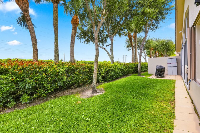 Beautifully maintained 3-bedroom, 2-bath home featuring a 2-car - photo 24