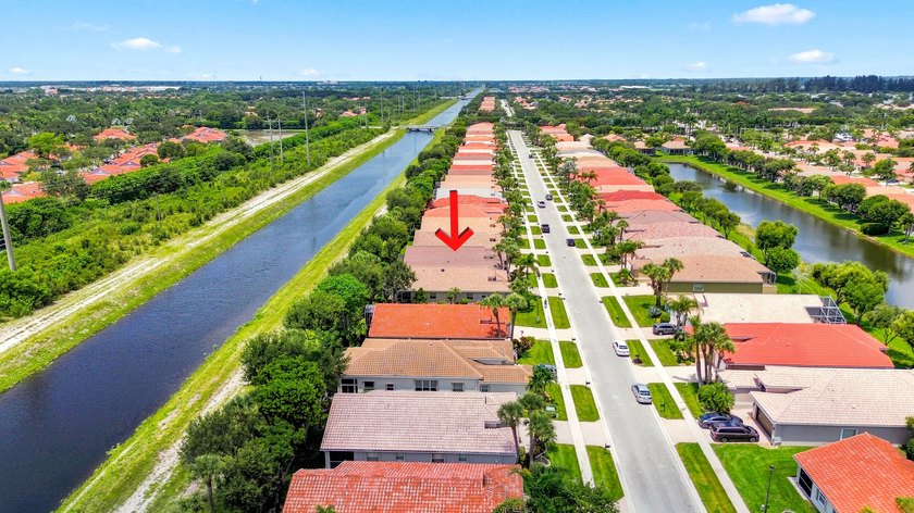 Beautifully maintained 3-bedroom, 2-bath home featuring a 2-car - photo 26
