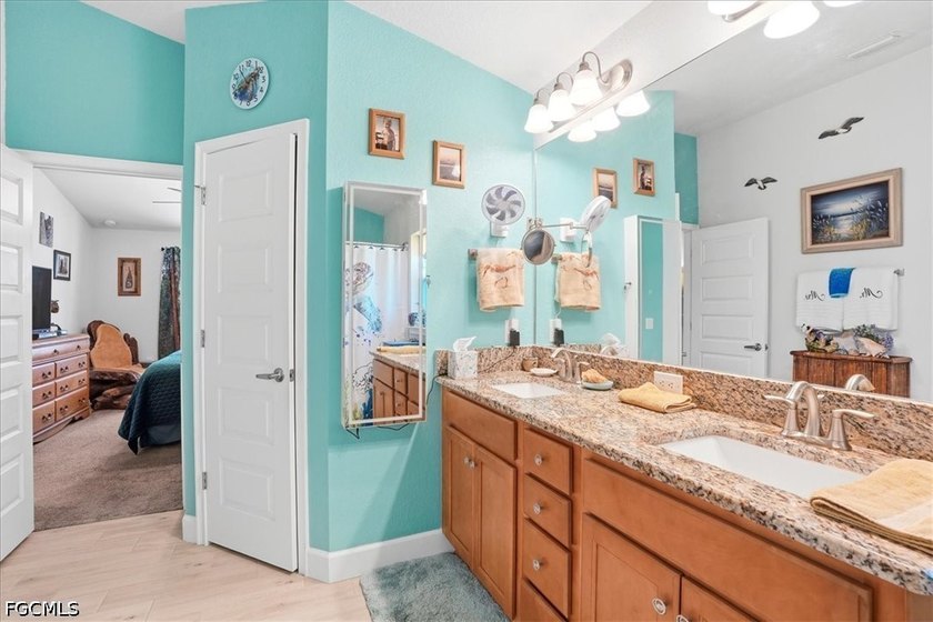 Welcome to 4210 Garden Blvd, Cape Coral, FL 33909. PAID FOR - photo 31