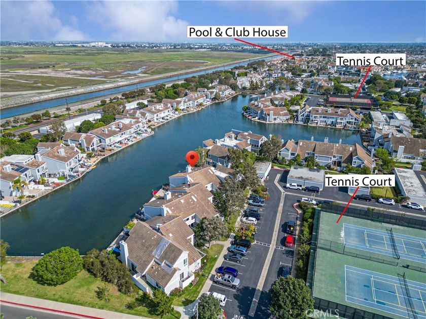 Welcome to 16090 Tortola Circle, an exceptional waterfront - photo 30