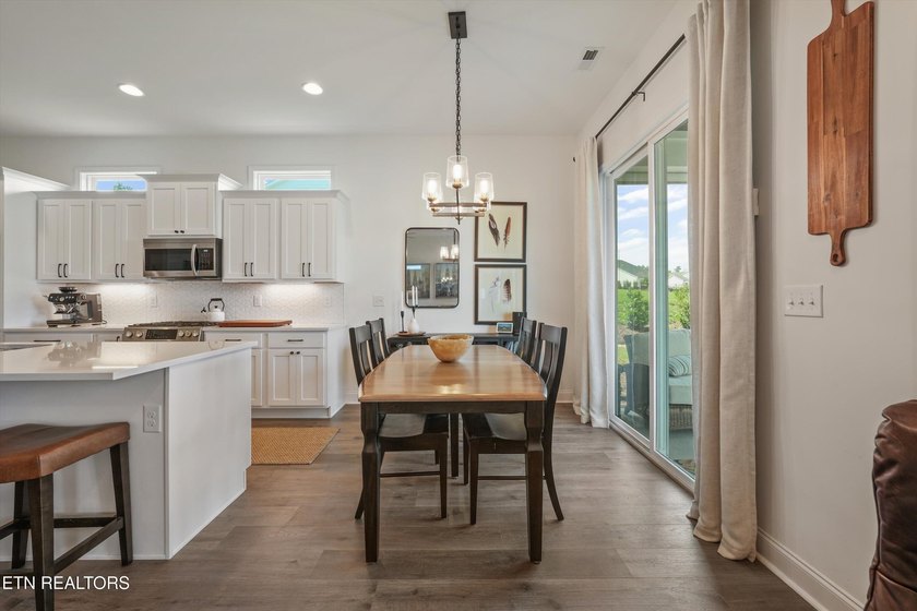 Step inside this beautifully updated ranch, built just two years - photo 9