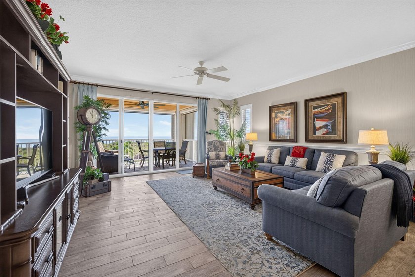 OCEAN VIEWS! Beautiful 3-bedroom 2.5 bath &amp; 1 garage space for - photo 16