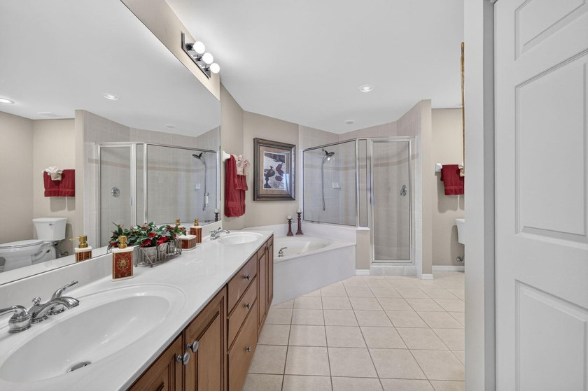 OCEAN VIEWS! Beautiful 3-bedroom 2.5 bath &amp; 1 garage space for - photo 31