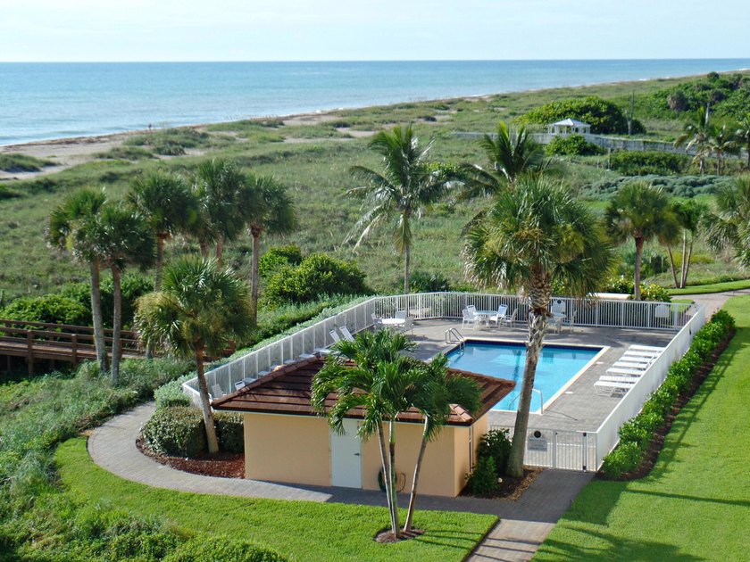 OCEAN VIEWS! Beautiful 3-bedroom 2.5 bath &amp; 1 garage space for - photo 43