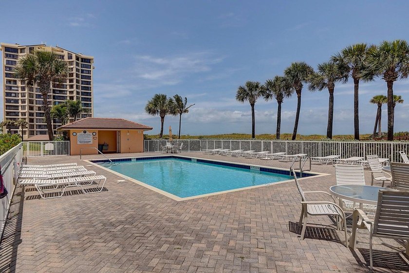 OCEAN VIEWS! Beautiful 3-bedroom 2.5 bath &amp; 1 garage space for - photo 46