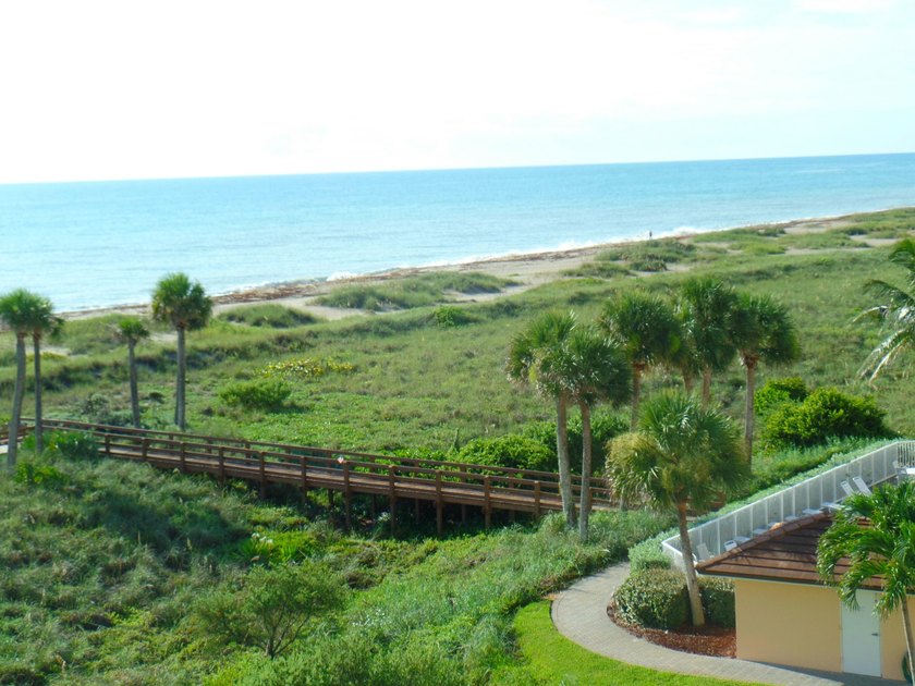 OCEAN VIEWS! Beautiful 3-bedroom 2.5 bath &amp; 1 garage space for - photo 47