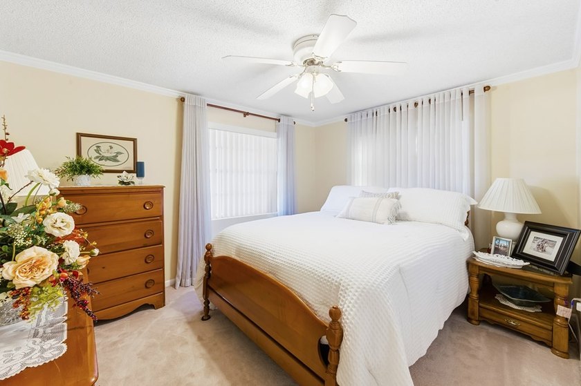 Discover a rare mixed-use property offering endless - photo 22