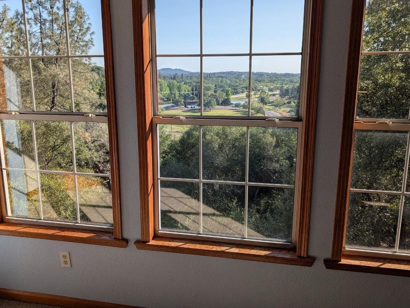 Welcome to your private retreat in the gated community of Auburn - photo 14