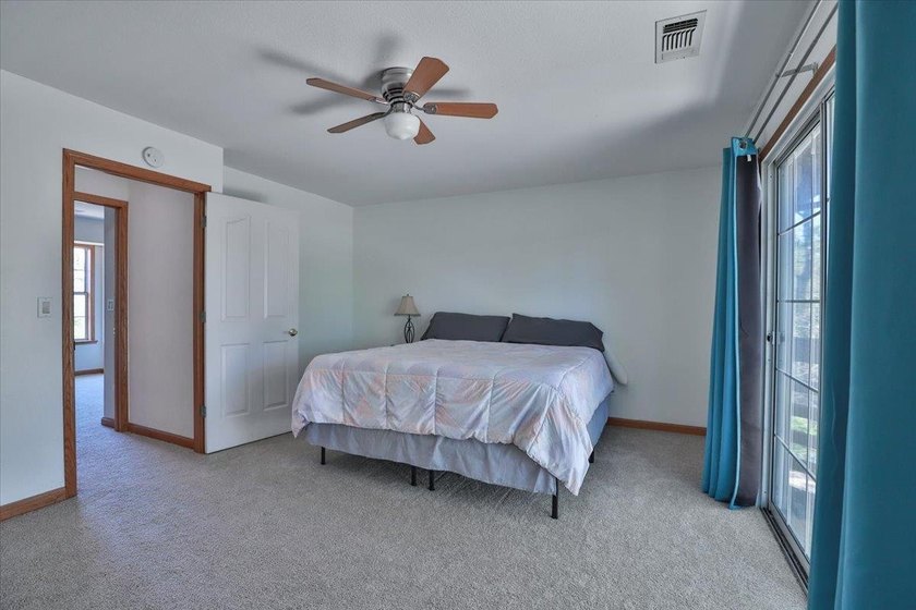Welcome to your private retreat in the gated community of Auburn - photo 21
