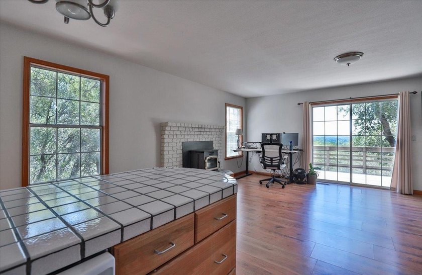 Welcome to your private retreat in the gated community of Auburn - photo 26