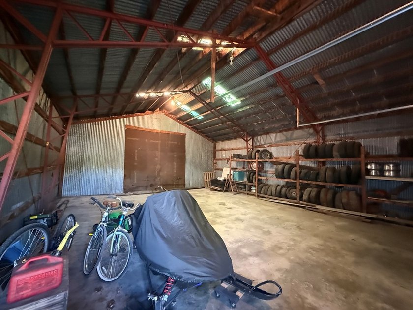 Looking for extra storage space in Algoma? This versatile - photo 9