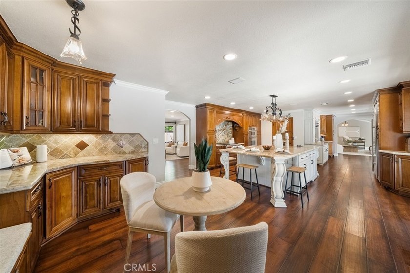 9781 Eastwood - photo 9
