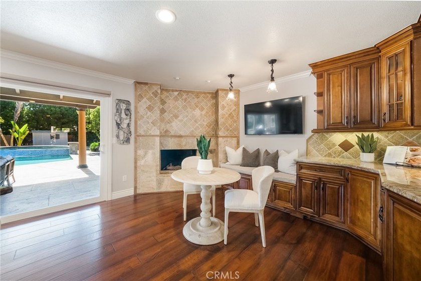 9781 Eastwood - photo 10
