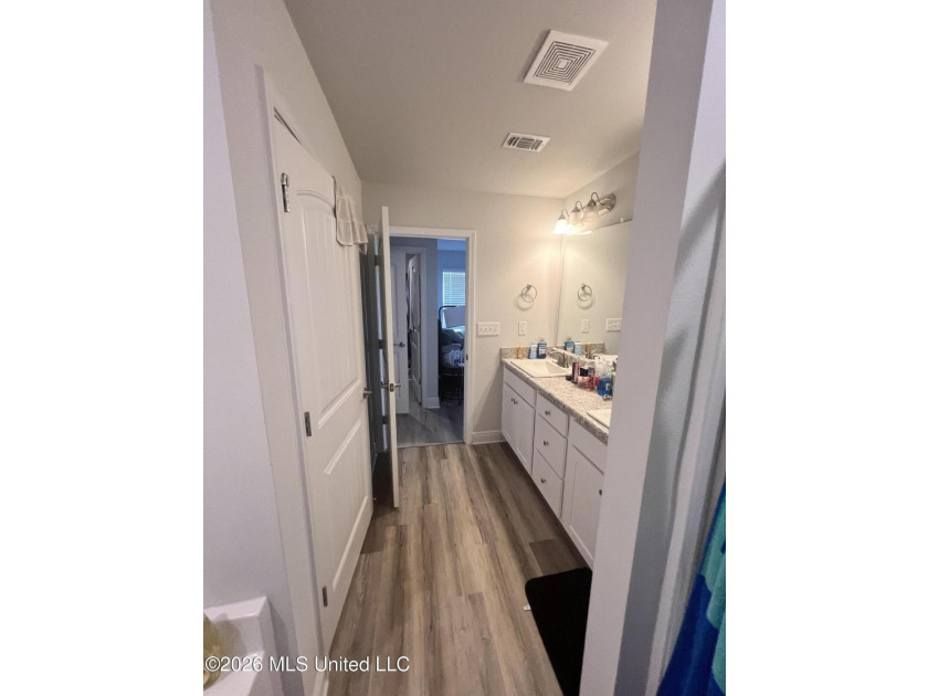 Beautiful all-brick 4-bedroom, 2-bath home that feels like - photo 9