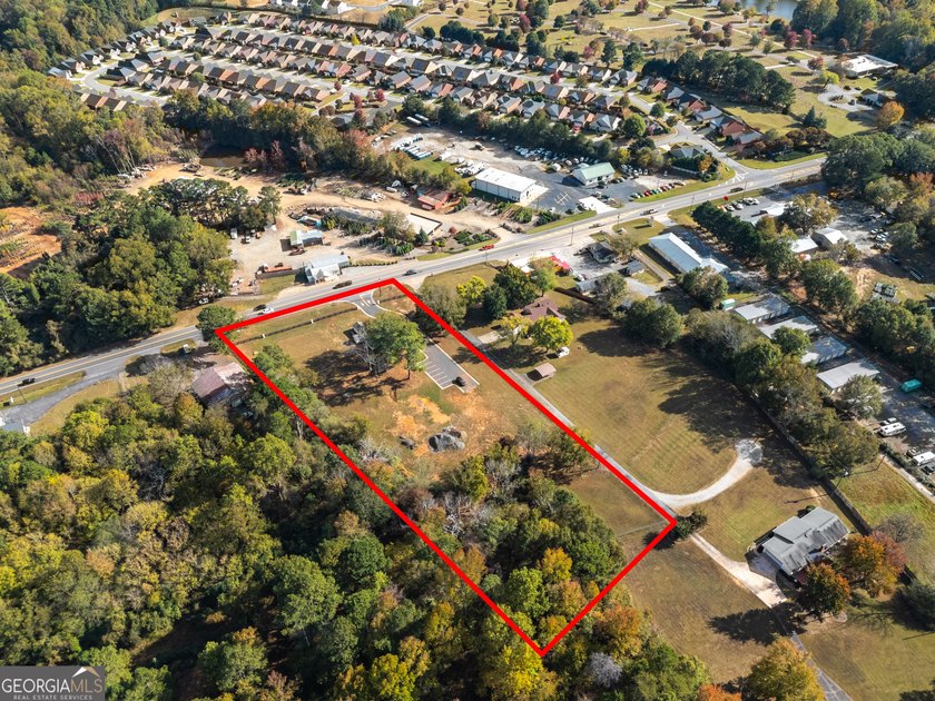Prime commercial opportunity in Forsyth County! This property at - photo 11
