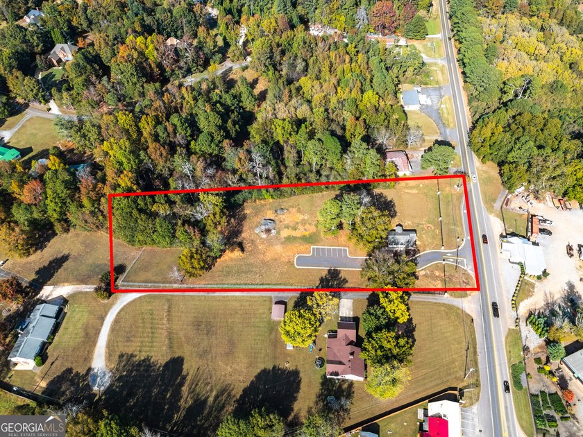 Prime commercial opportunity in Forsyth County! This property at - photo 12