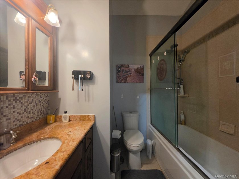 This beautifully maintained Kings Park home combines modern - photo 13
