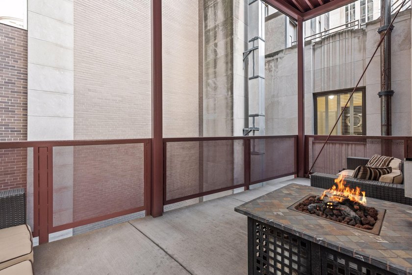 Experience exceptional loft living in this stunning 2BR/2BA - photo 17
