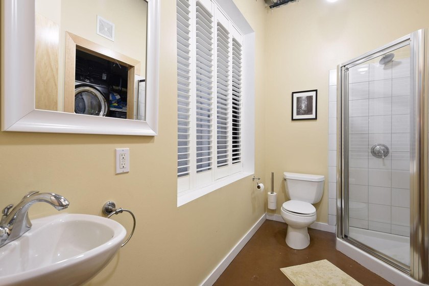 Experience exceptional loft living in this stunning 2BR/2BA - photo 27