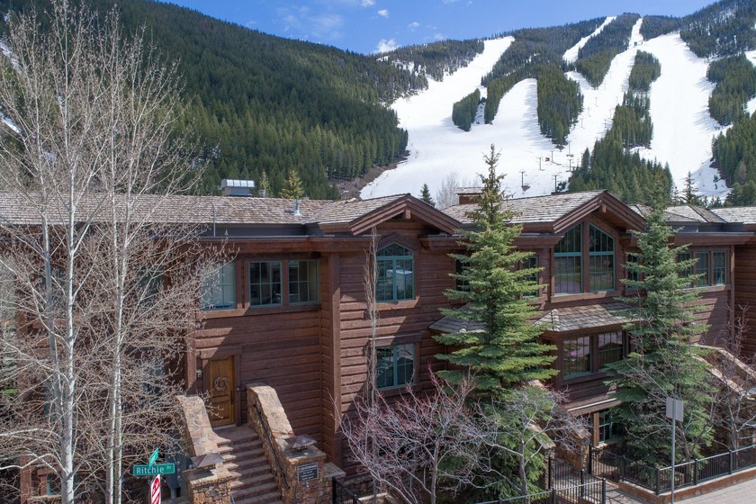 Rarely does a residence uniting this level of quality, amenities - photo 29