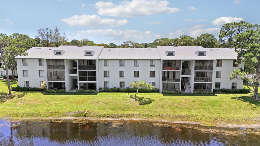 This is the best condo in the gated desirable community of Palm - photo 39
