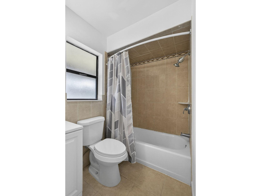SELLER IS OFFERING A CREDIT TOWARD THE BUYER'S CLOSING COSTS! - photo 19