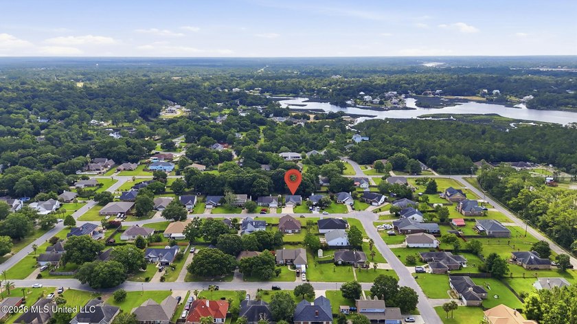 Welcome to this beautifully updated home featuring timeless - photo 29