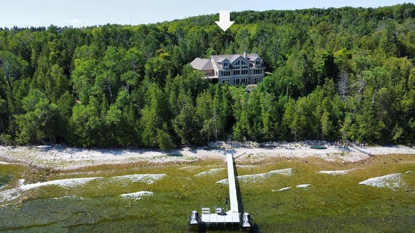 Experience exceptional and extremely private waterfront living - photo 2