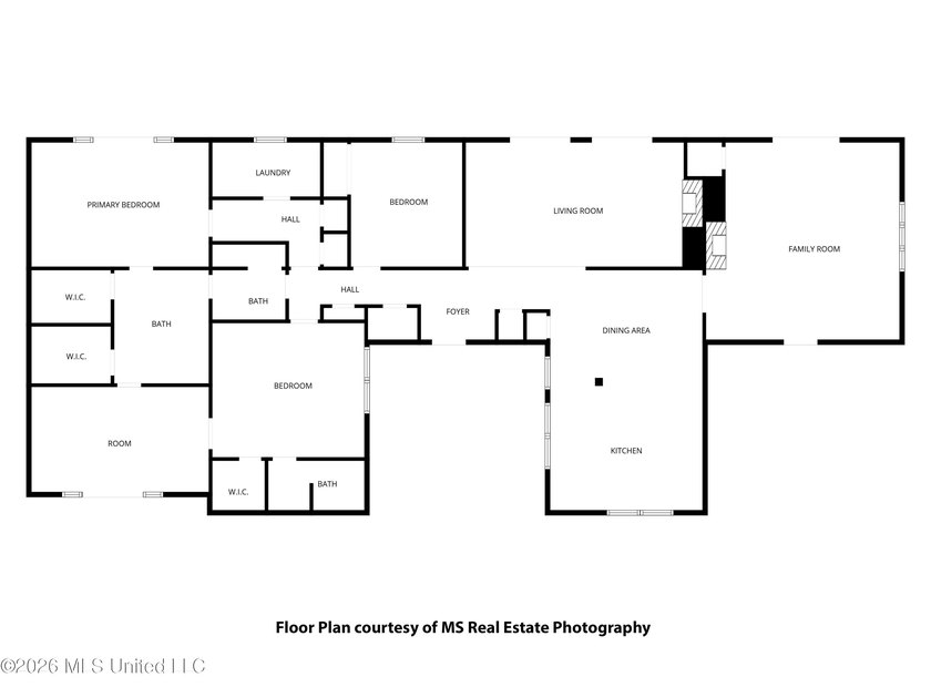 Welcome to this beautiful, spacious, 3-bedroom, 2 bath home in - photo 32