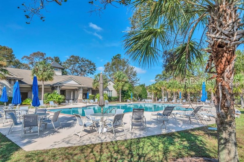 Welcome to 392 Station Parkway, where Lowcountry charm meets - photo 47
