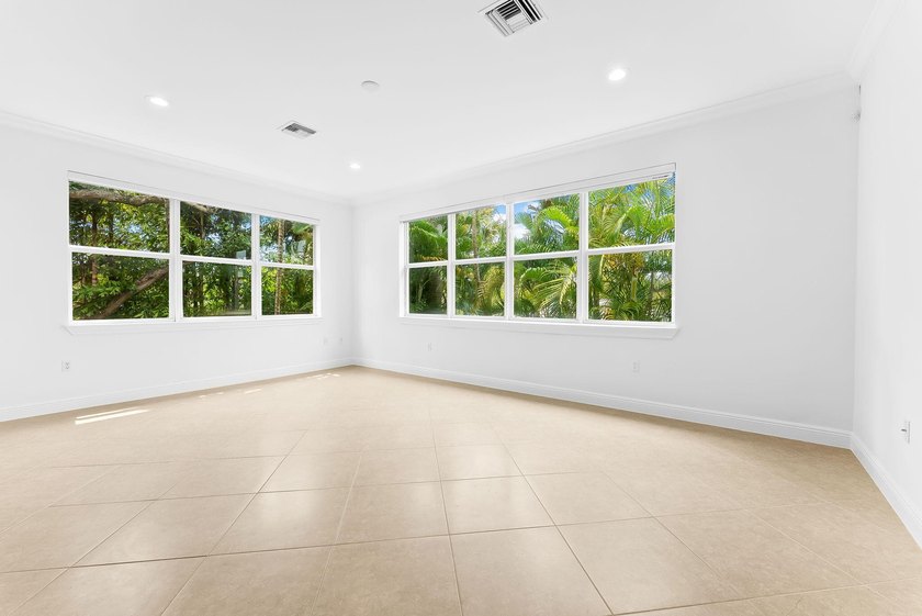 Downtown Fort Lauderdale Townhouse in Gated Community. Corner - photo 10