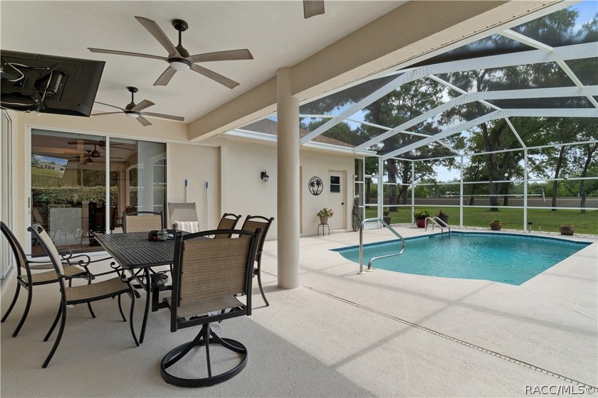**Stunning Pool Home in Spring Hill's Pristine Place**Discover - photo 24