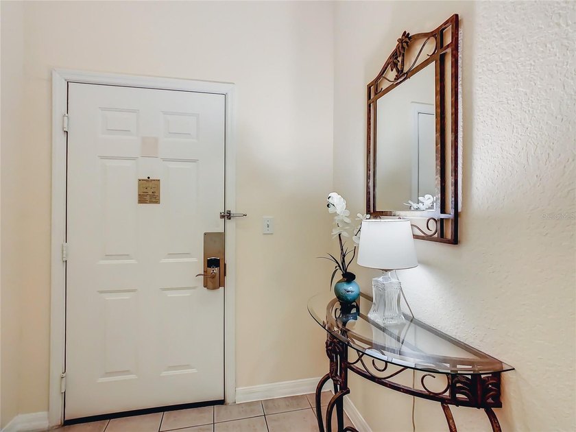 Welcome to your perfect getaway! This beautifully furnished - photo 13