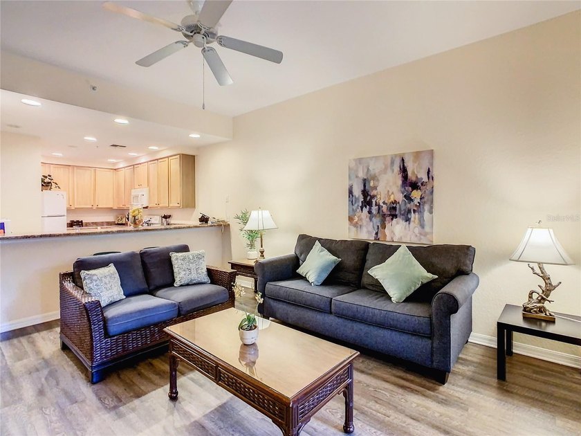 Welcome to your perfect getaway! This beautifully furnished - photo 15