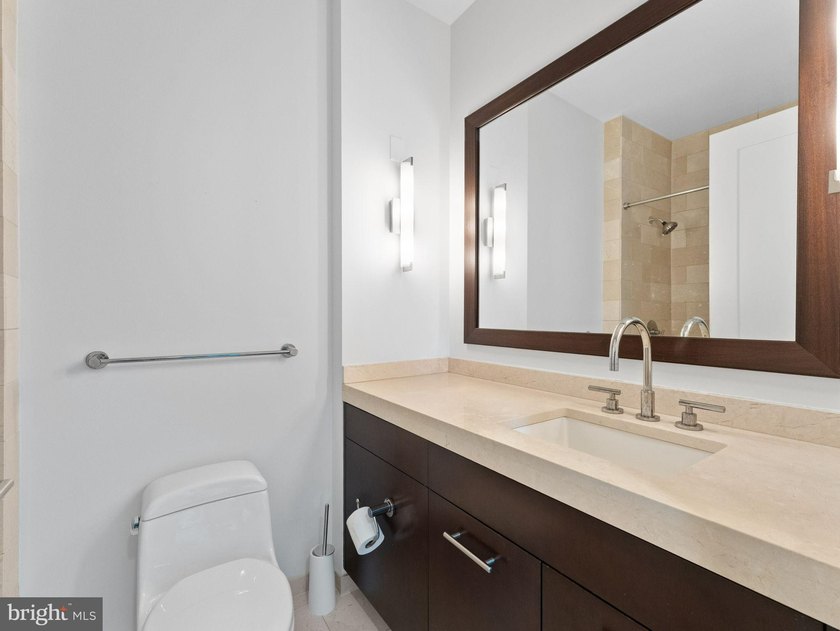 Luxury Living at The Ritz-Carlton Residences | Furnished | Prime - photo 23