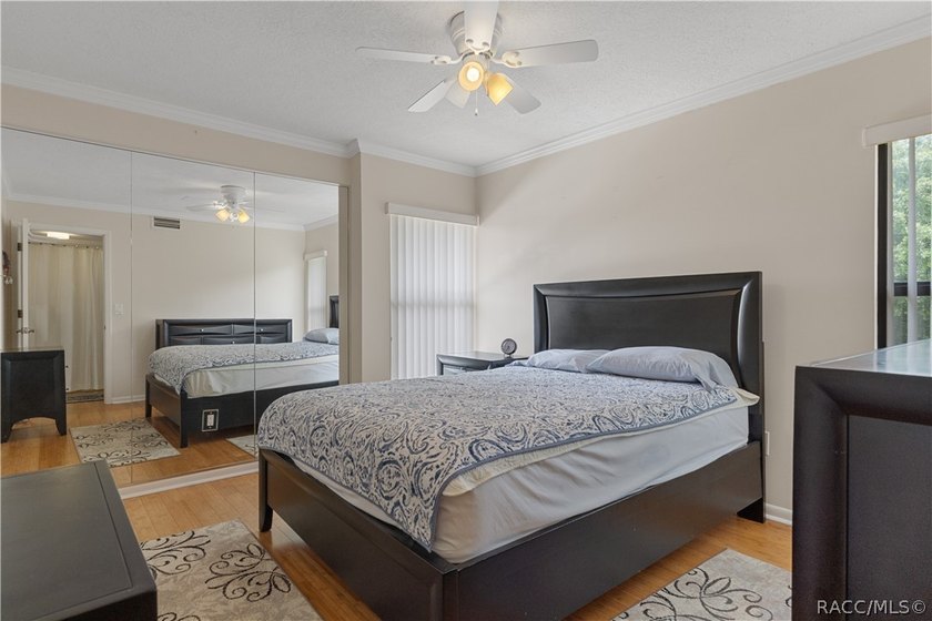 Maintenance Free Living! HOA includes Wi-Fi, basic cable, water - photo 28