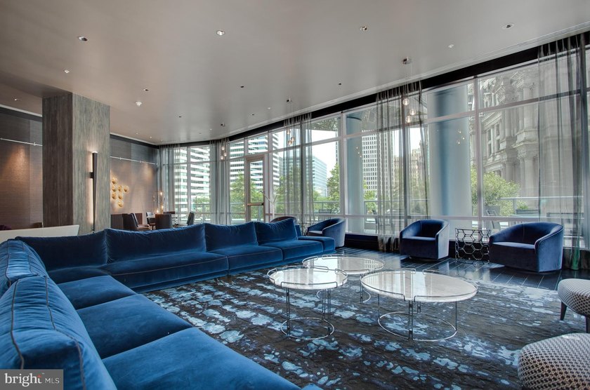 Luxury Living at The Ritz-Carlton Residences | Furnished | Prime - photo 34