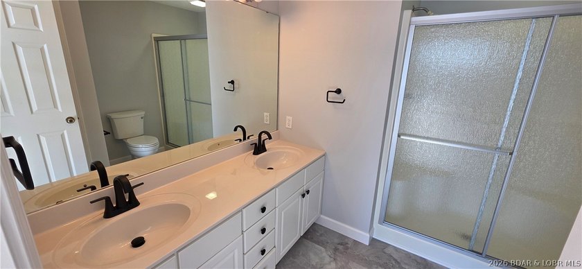 If You are looking for a move in READY unit, then this one is - photo 14