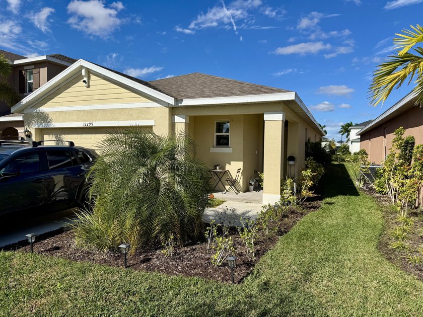Welcome to this beautifully upgraded 3-bedroom, 2-bath CBS home - photo 2
