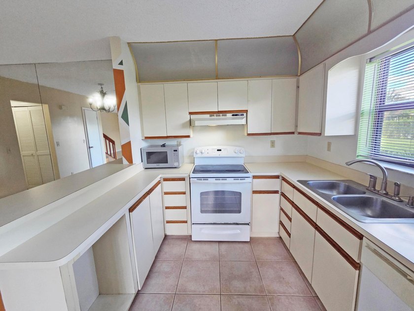 Discover the perfect blend of affordability and convenience in - photo 5