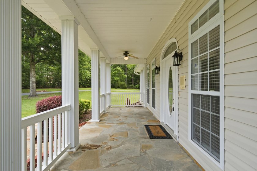 $100,000 below current appraisal pricel! Creates equity to the - photo 6