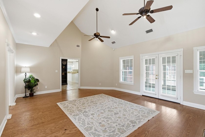 $100,000 below current appraisal pricel! Creates equity to the - photo 10