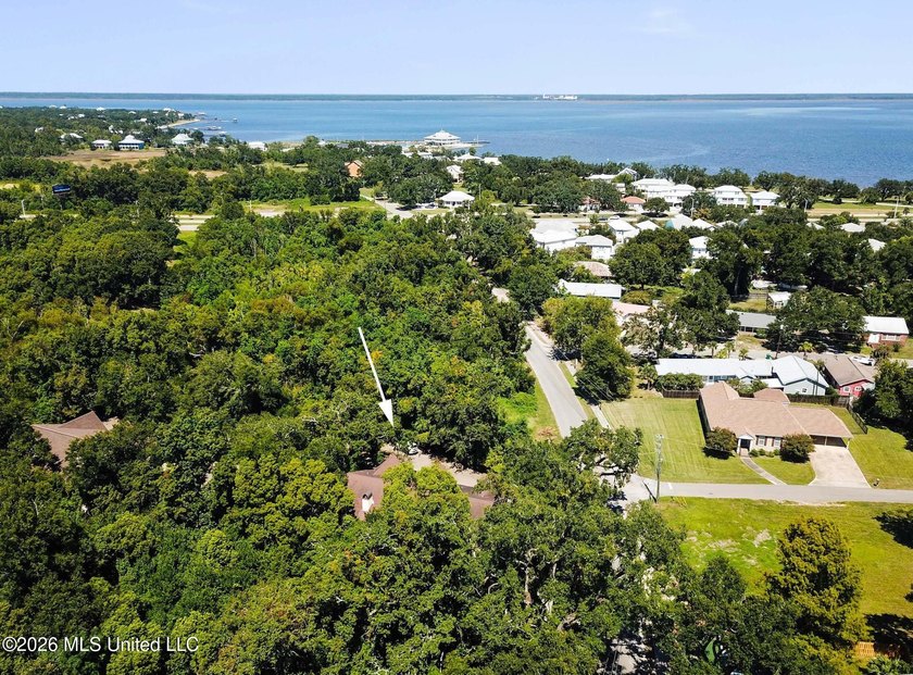 Welcome to effortless coastal living in the heart of Bay St - photo 21